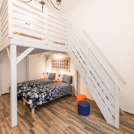 Family And Friends Apartment Βουδαπέστη Εξωτερικό φωτογραφία