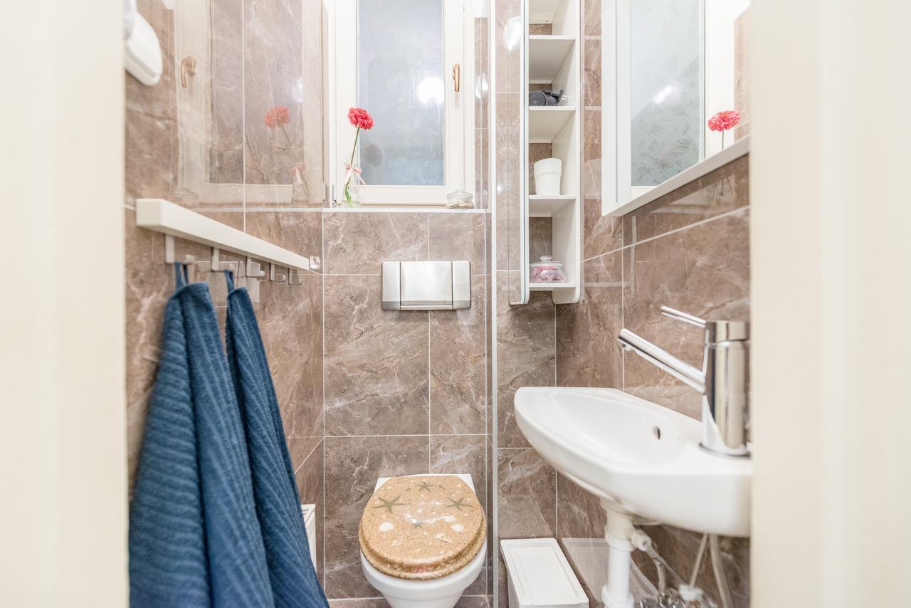 Family And Friends Apartment Βουδαπέστη Εξωτερικό φωτογραφία